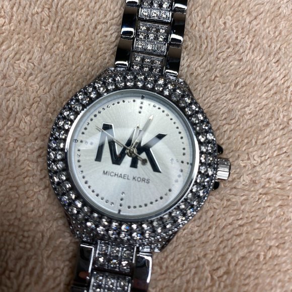 Michael Kors Women's Watch - Picture 3 of 10